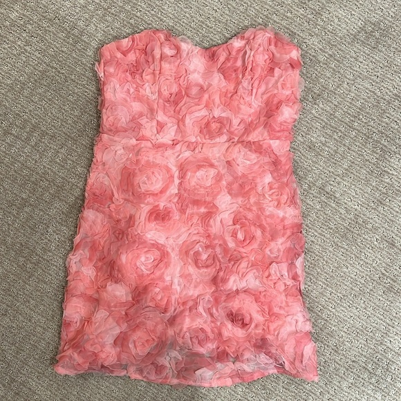 ADRIELE MINI DRESS - SWEETHEART BODYCON 3D FLORAL DRESS IN PINK FLORAL - Picture 5 of 8